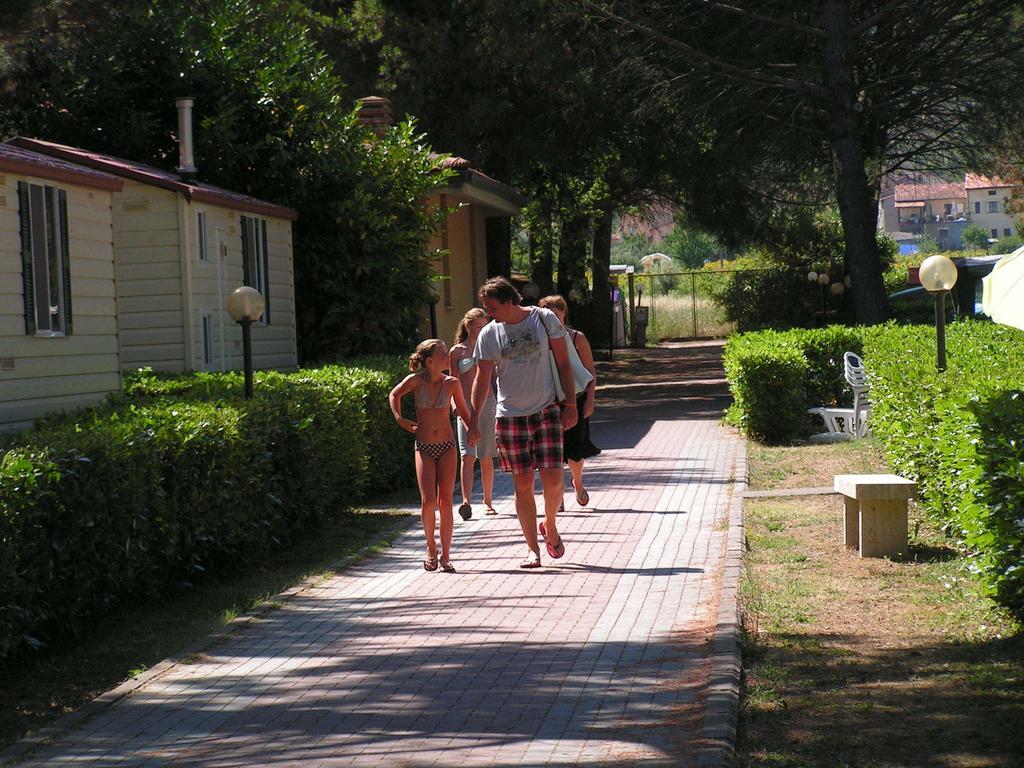 Camping Villaggio Italgest Sant'Arcangelo  Ngoại thất bức ảnh